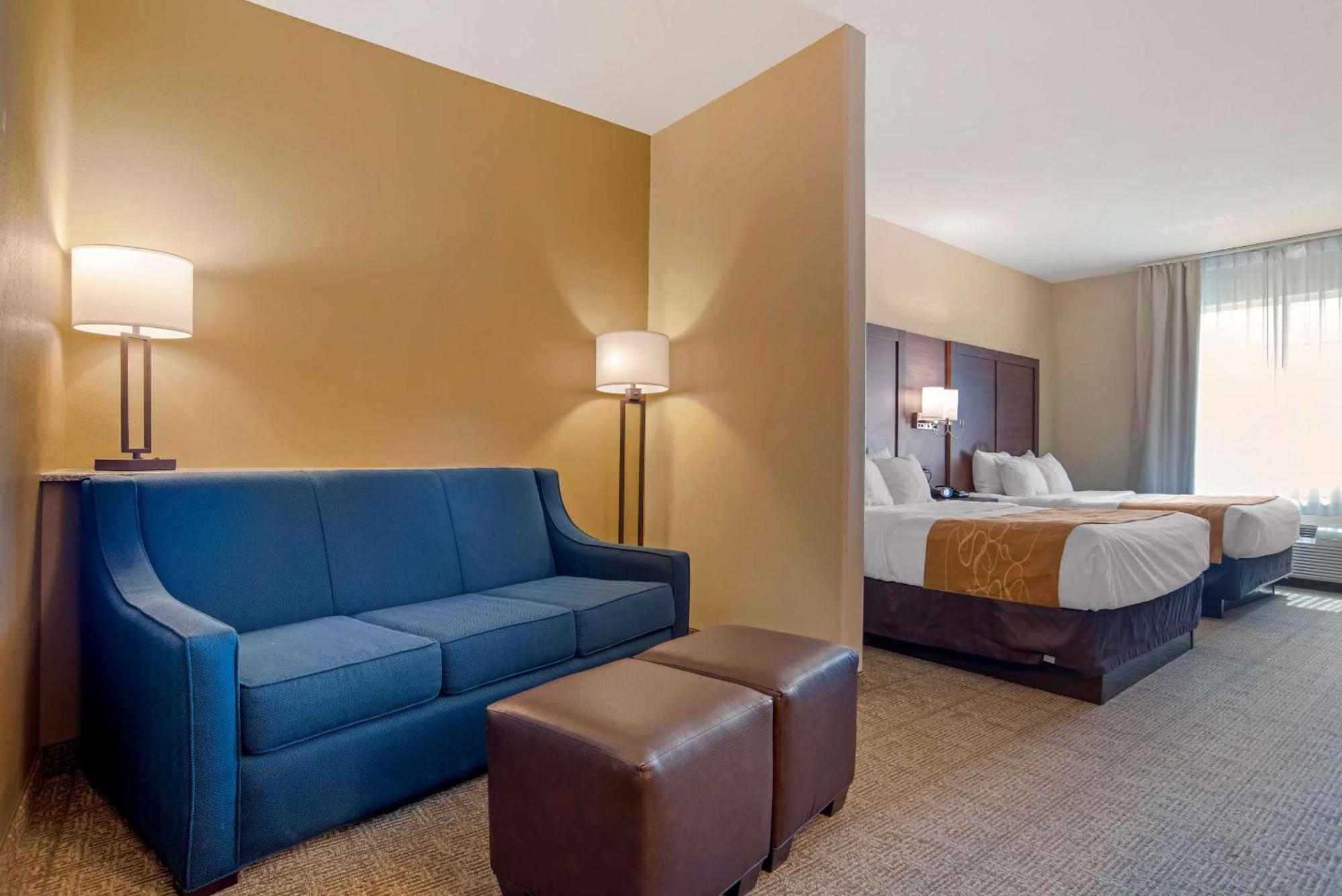 Comfort Suites Alexandria Buitenkant foto